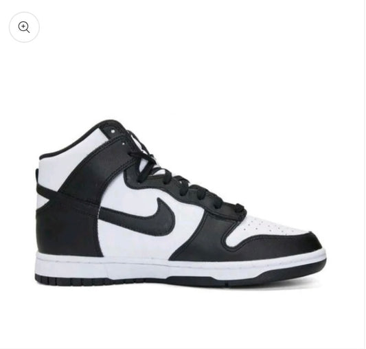 Nike Dunk Hi Retro Retro Sneakers